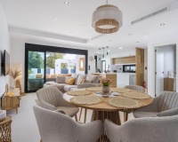 Resale - Villa / House - Dolores