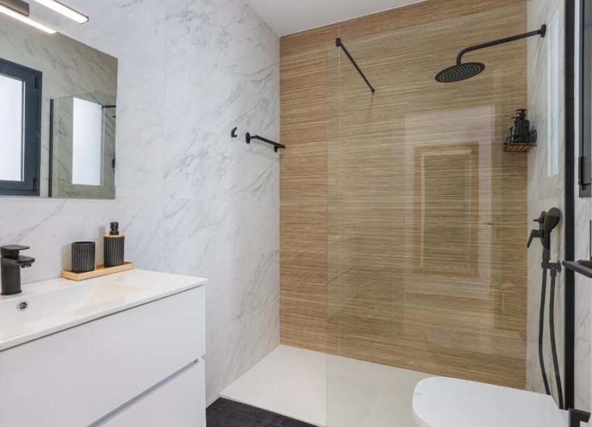 Resale - Villa / House - Dolores