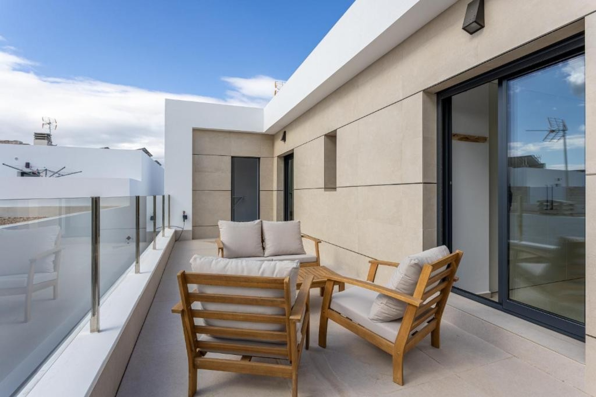 Resale - Villa / House - Dolores