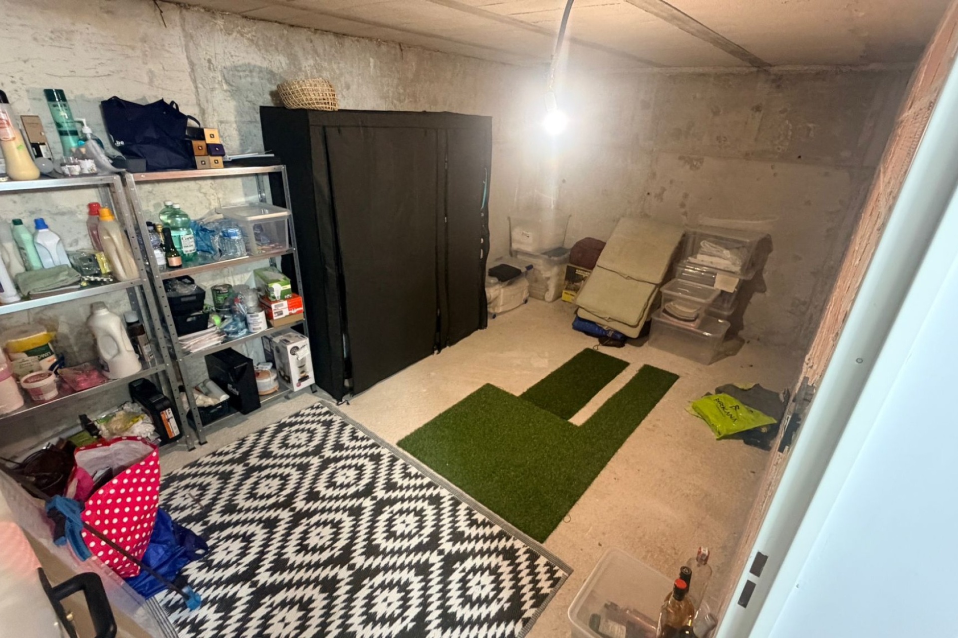 Resale - Villa / House - Dolores