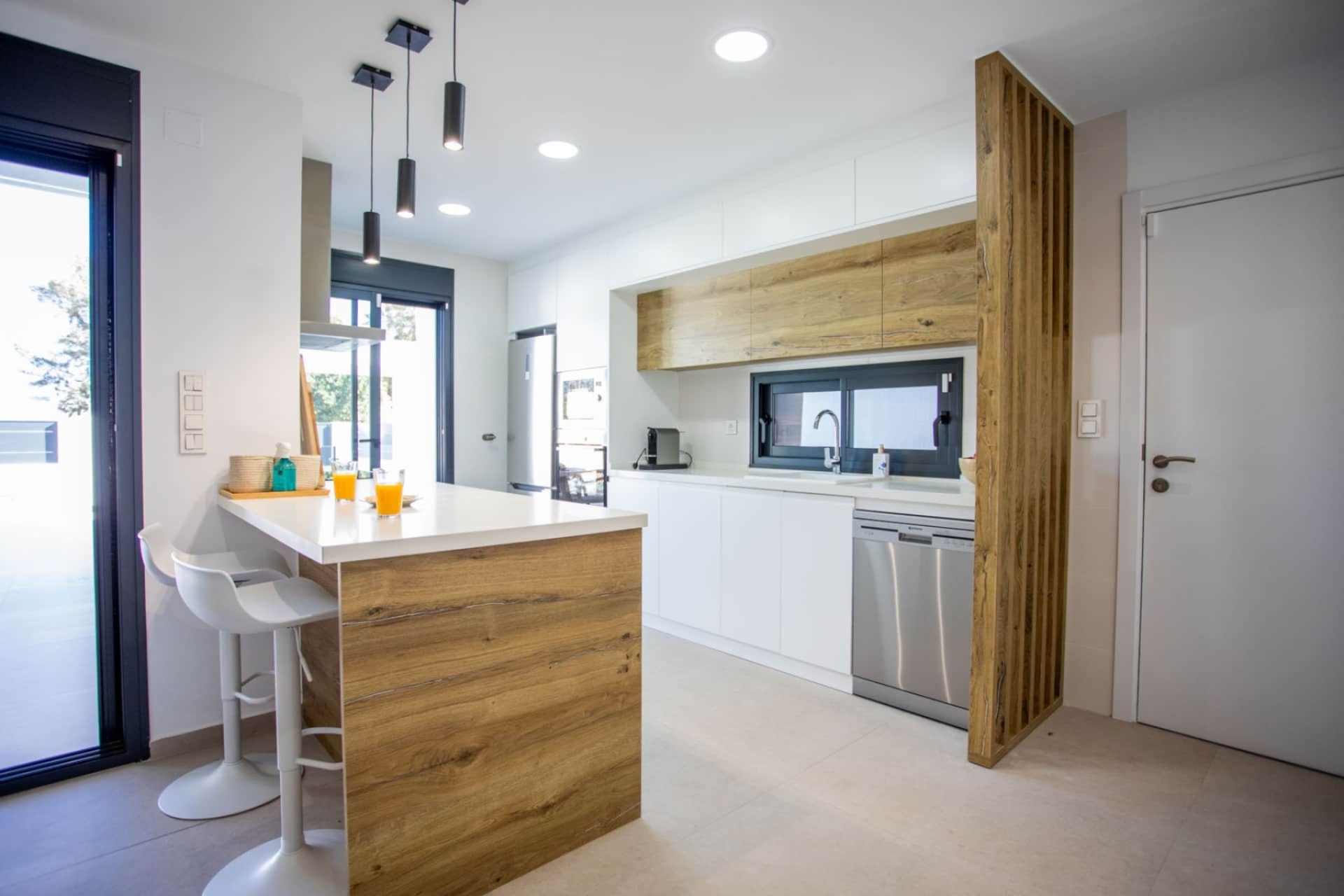 Resale - Villa / House - Dolores