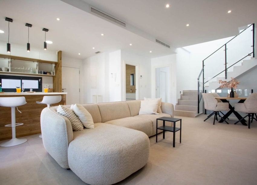 Resale - Villa / House - Dolores