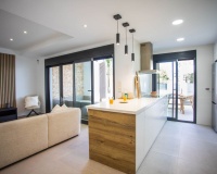 Resale - Villa / House - Dolores