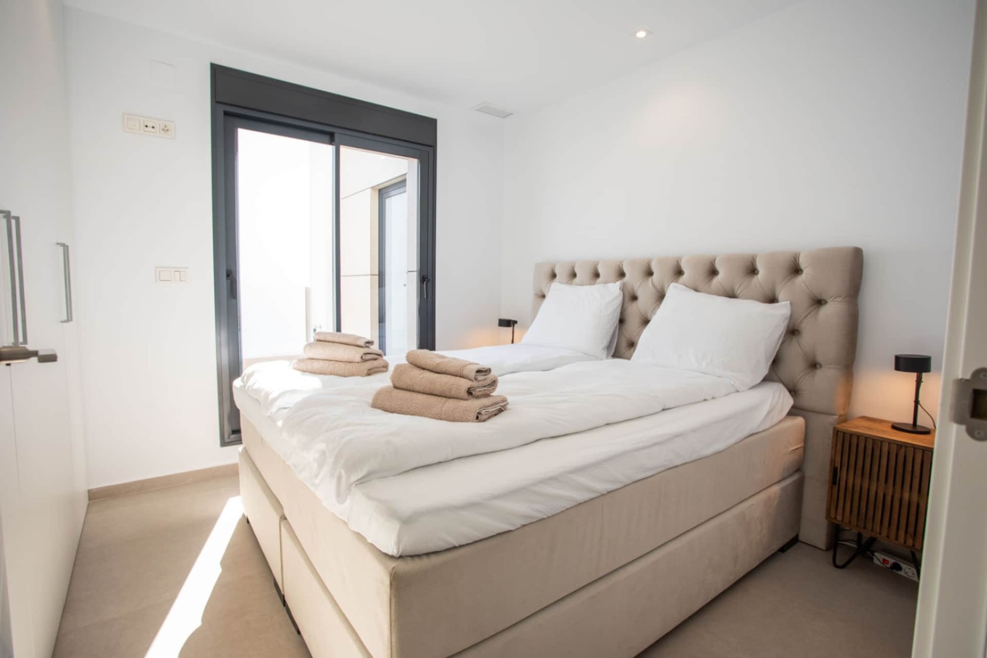 Resale - Villa / House - Dolores