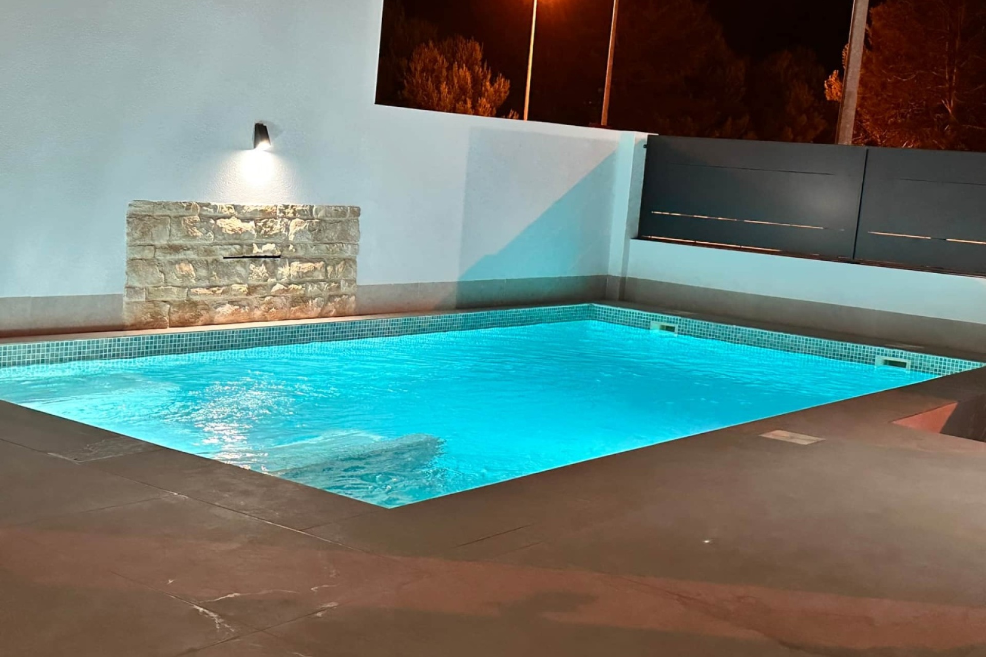 Resale - Villa / House - Dolores
