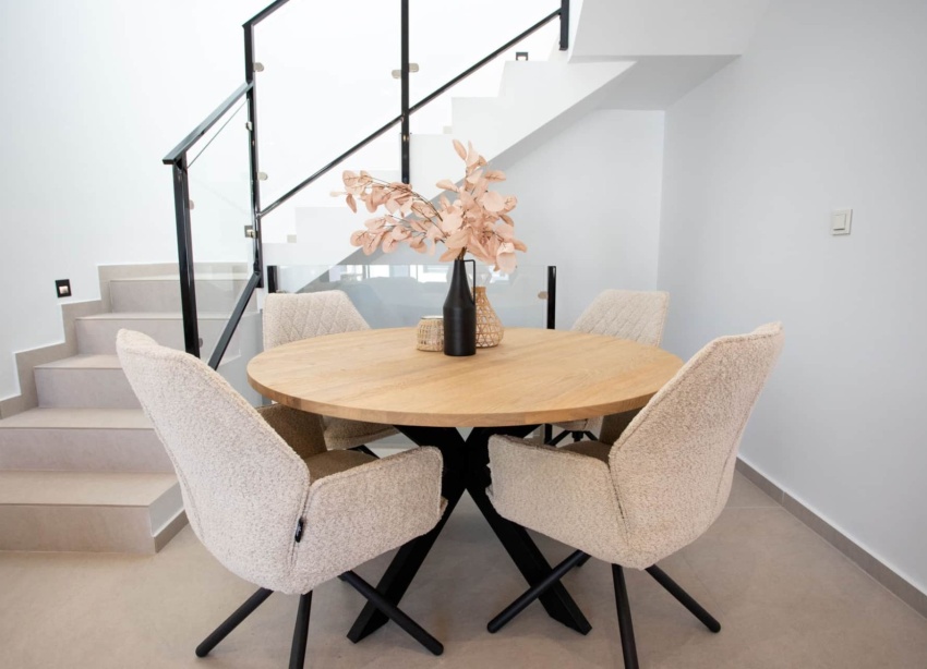 Resale - Villa / House - Dolores