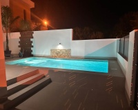 Resale - Villa / House - Dolores