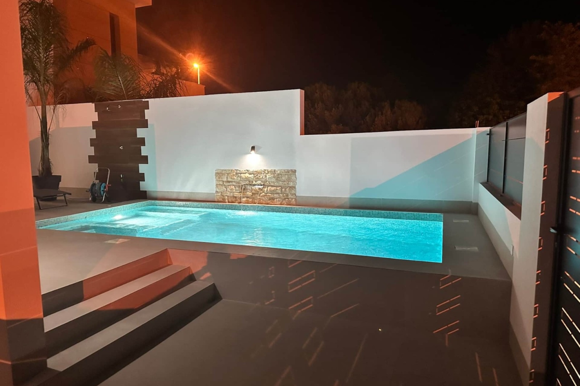Resale - Villa / House - Dolores
