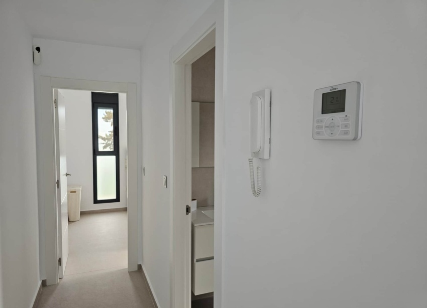 Resale - Villa / House - Dolores