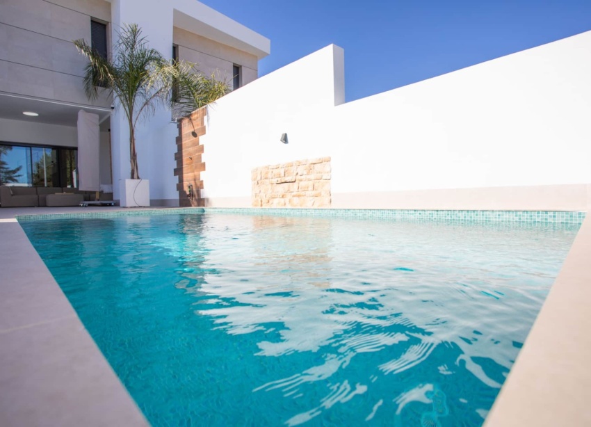 Resale - Villa / House - Dolores