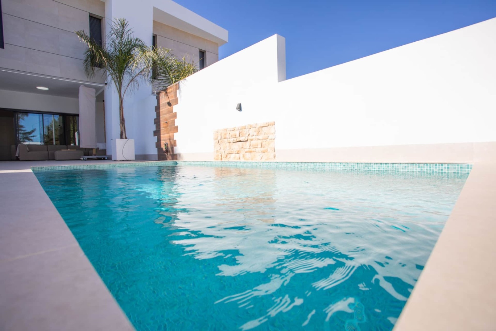 Resale - Villa / House - Dolores