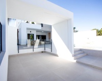Resale - Villa / House - Dolores