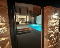 Resale - Villa / House - Dolores