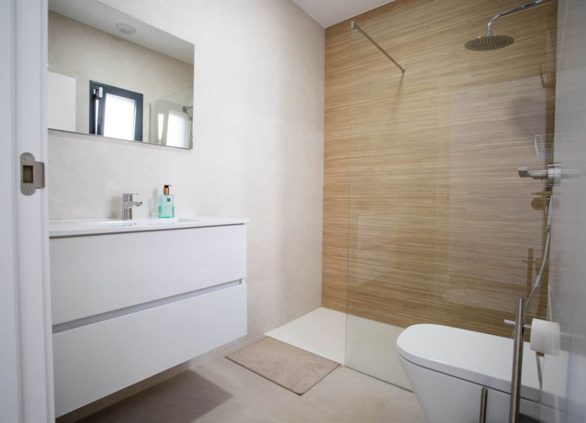 Resale - Villa / House - Dolores