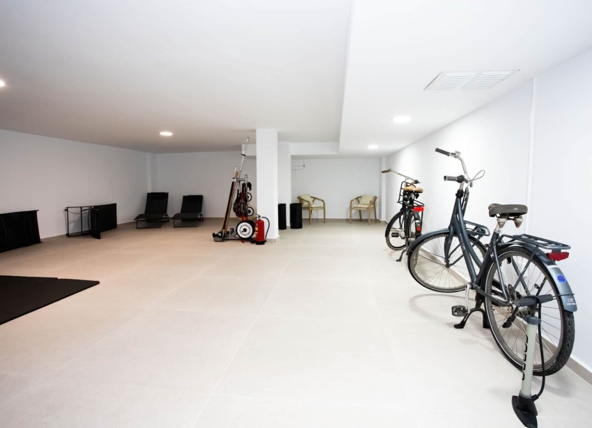 Resale - Villa / House - Dolores