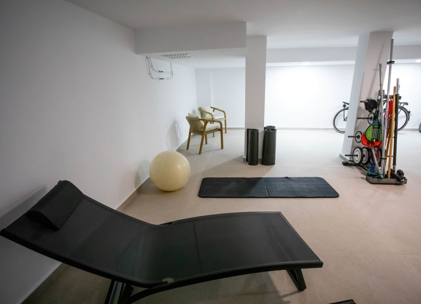 Resale - Villa / House - Dolores