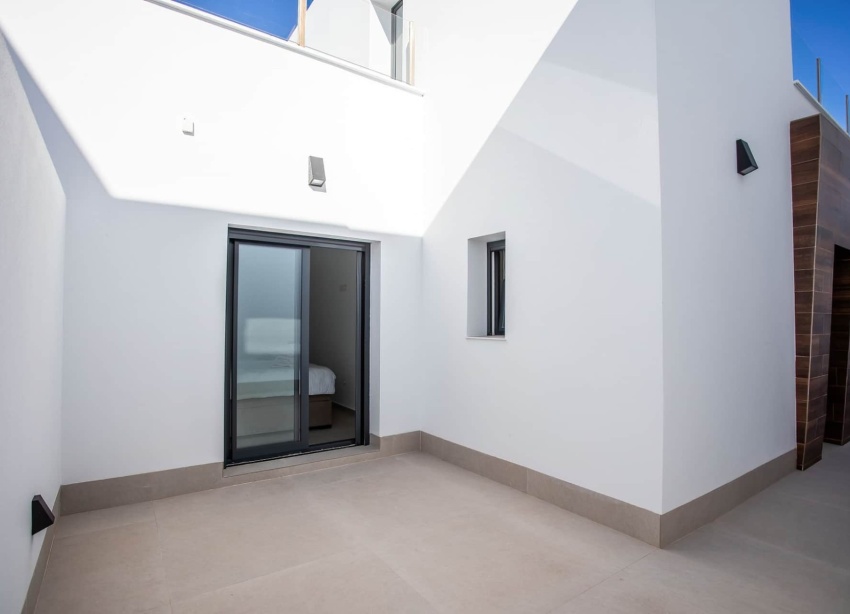 Resale - Villa / House - Dolores