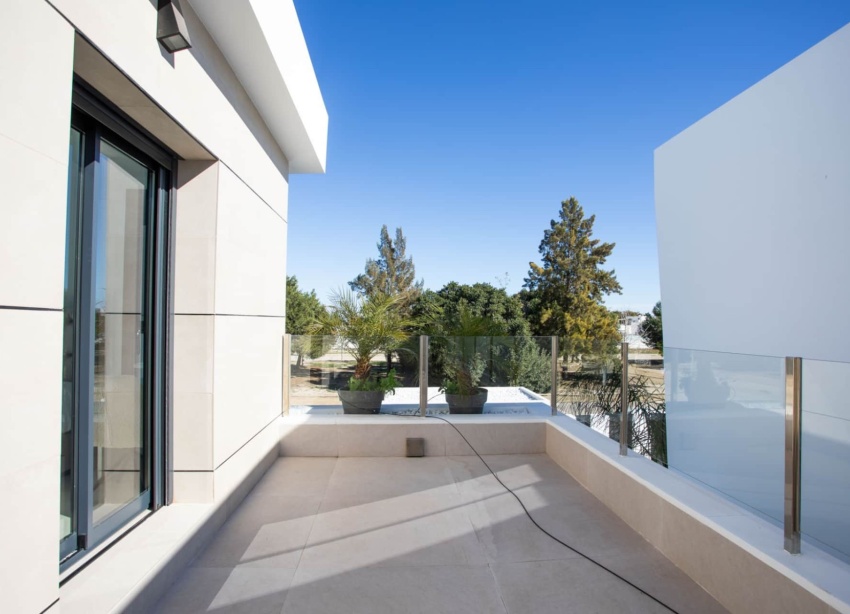 Resale - Villa / House - Dolores