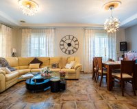 Resale - Villa / House - Elche - La Hoya