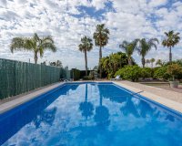 Resale - Villa / House - Elche - La Hoya