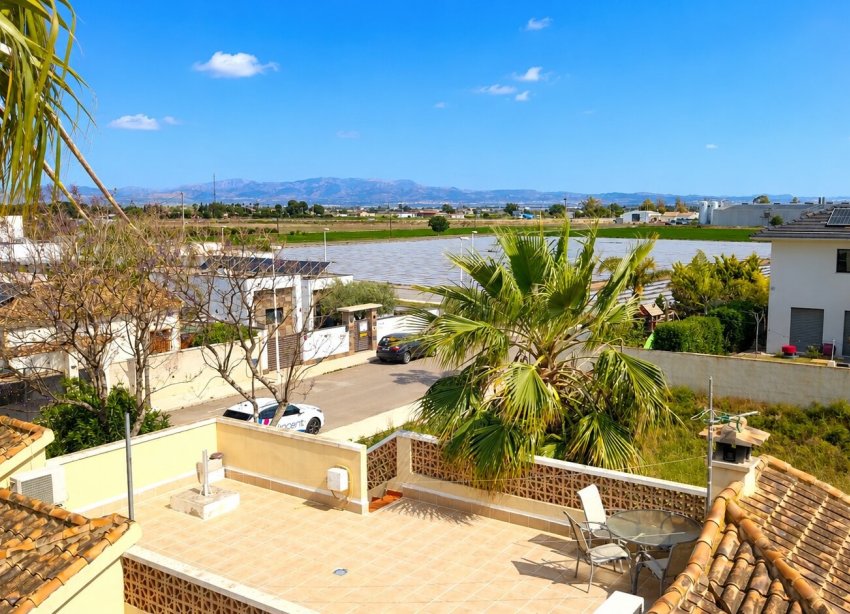 Resale - Villa / House - Formentera del Segura - Fincas de La Vega