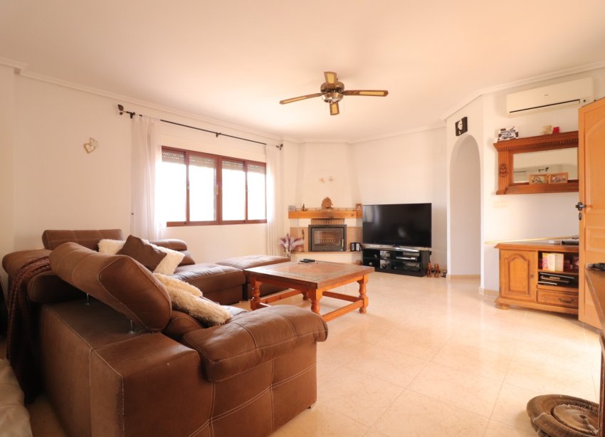 Resale - Villa / House - Formentera del Segura - Fincas de La Vega