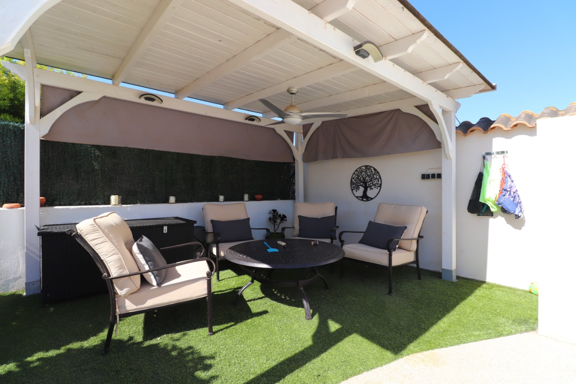Resale - Villa / House - Formentera del Segura - Fincas de La Vega