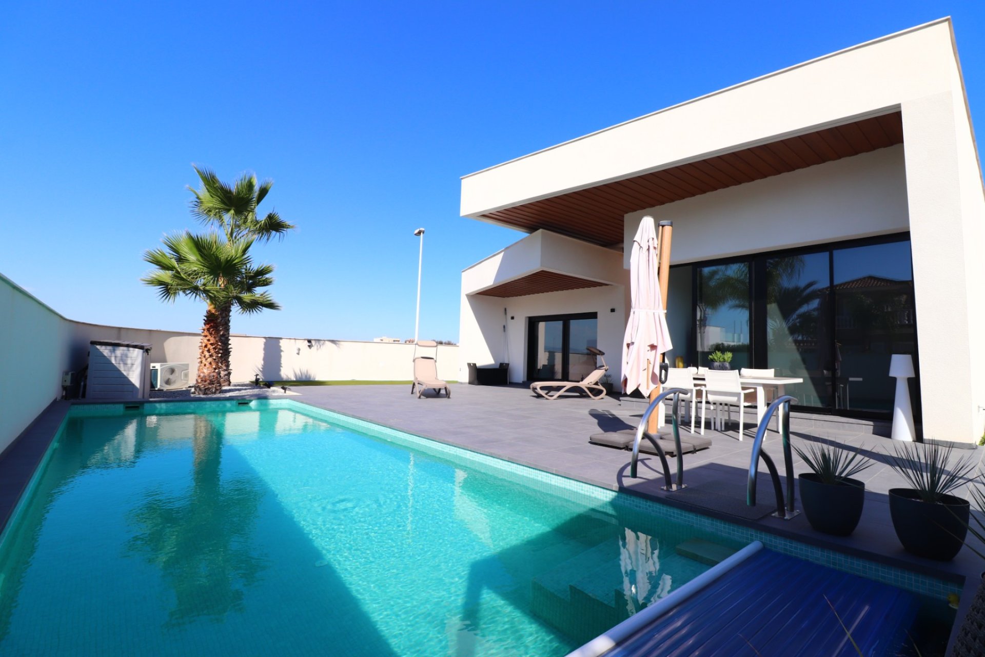 Resale - Villa / House - Formentera del Segura - Fincas de La Vega