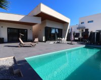 Resale - Villa / House - Formentera del Segura - Fincas de La Vega