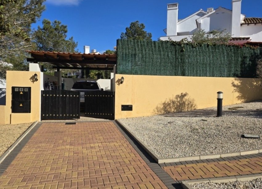 Resale - Villa / House - Fuente Álamo - Las Palas