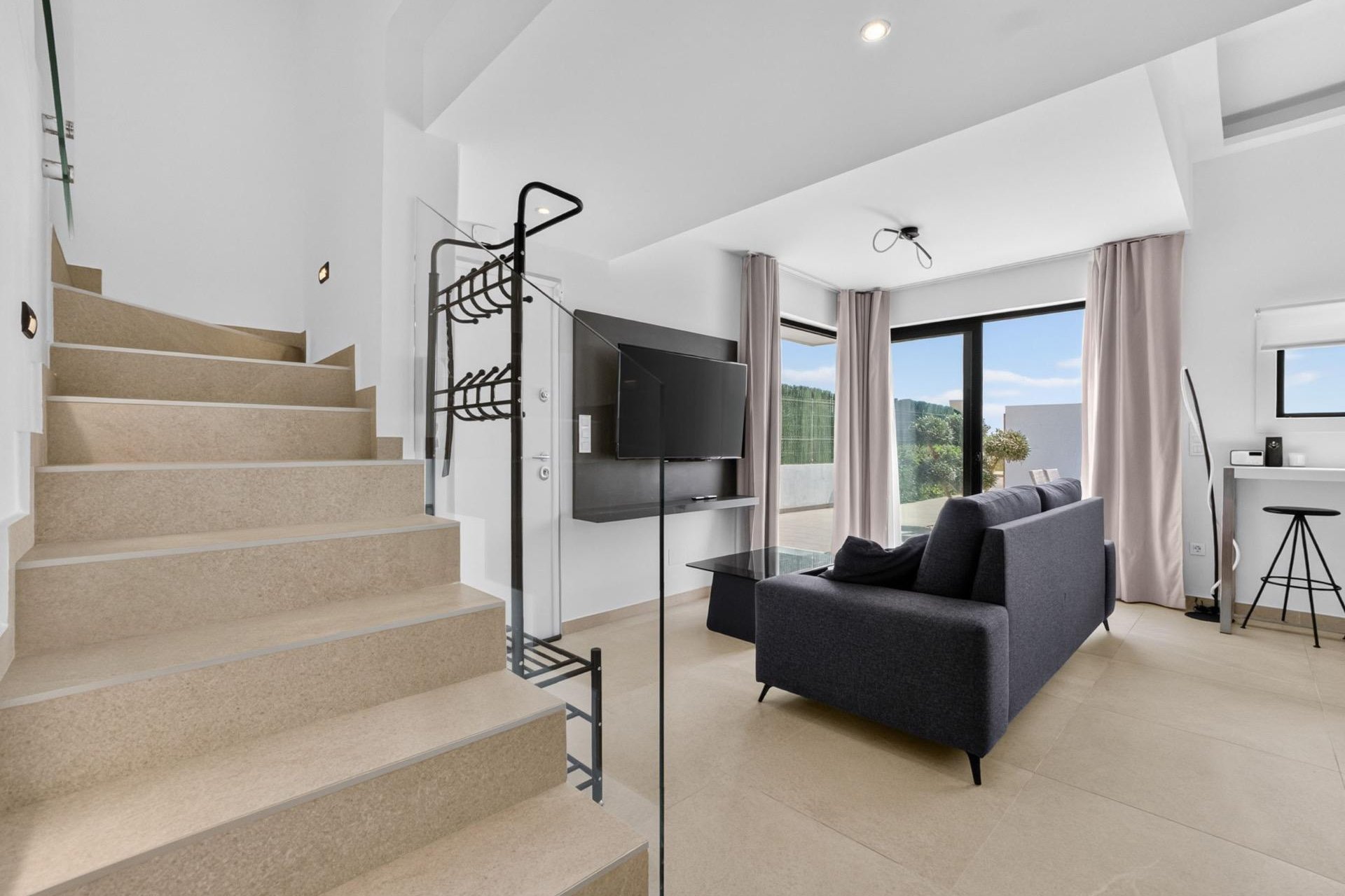 Resale - Villa / House - Guardamar del Segura - El Raso