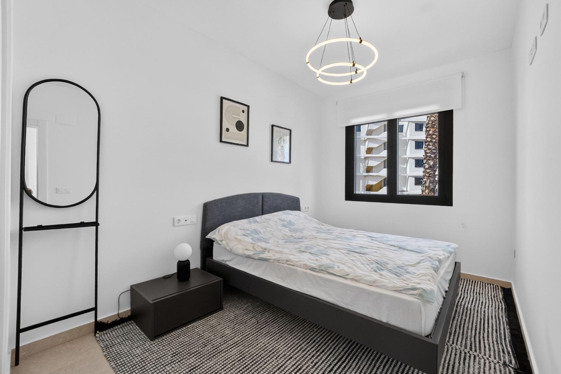 Resale - Villa / House - Guardamar del Segura - El Raso
