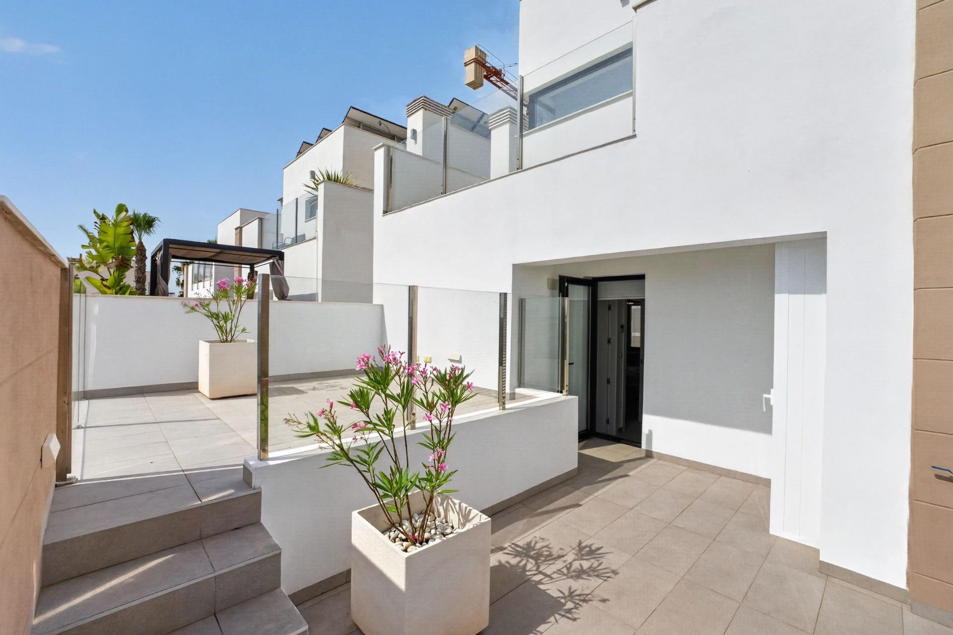 Resale - Villa / House - Guardamar del Segura - El Raso