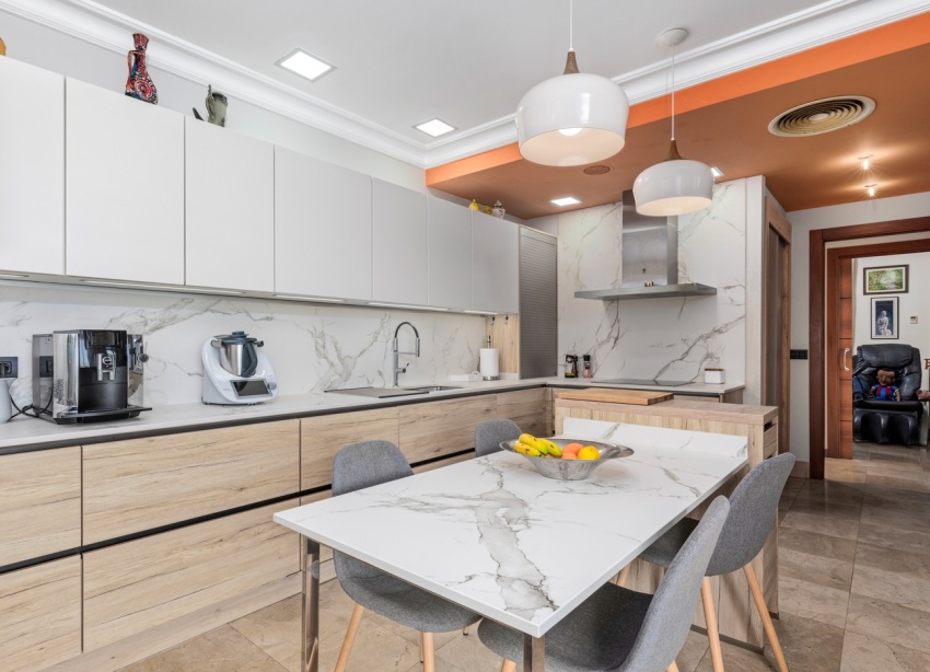 Resale - Villa / House - Guardamar del Segura - Guardamar Playa