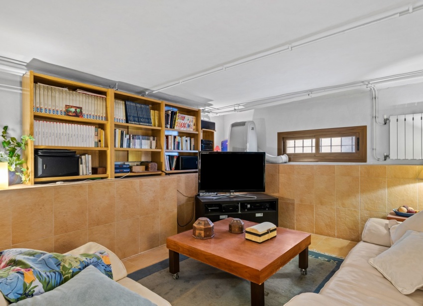 Resale - Villa / House - Guardamar del Segura - Guardamar Playa