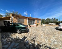 Resale - Villa / House - Guardamar del Segura - Valencian Community
