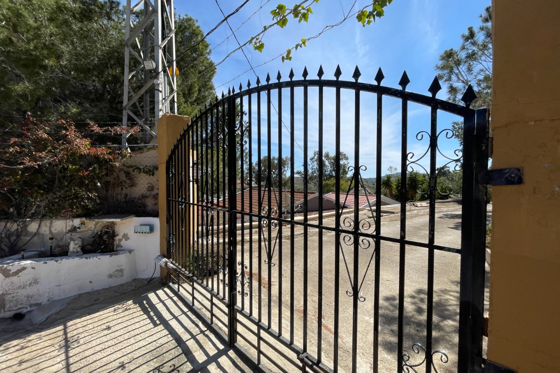Resale - Villa / House - Guardamar del Segura - Valencian Community