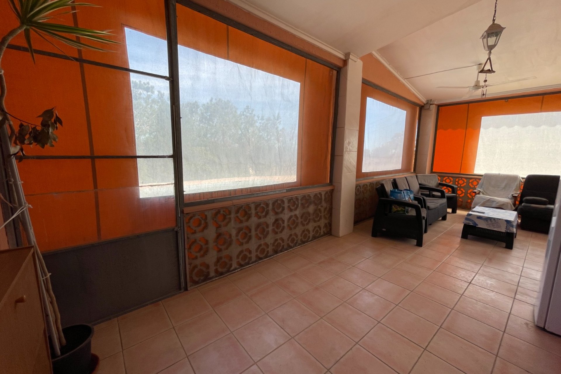Resale - Villa / House - Guardamar del Segura - Valencian Community