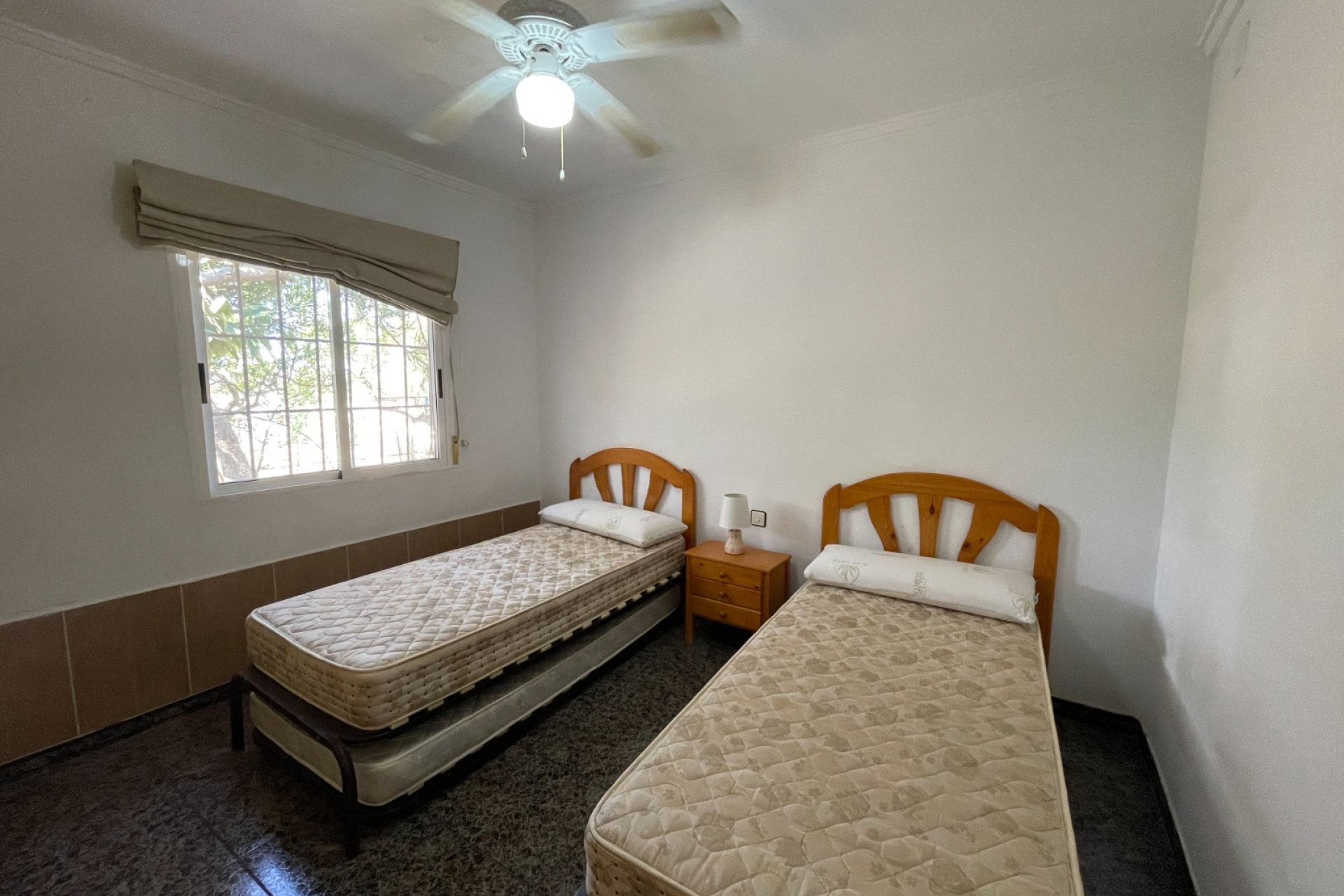 Resale - Villa / House - Guardamar del Segura - Valencian Community