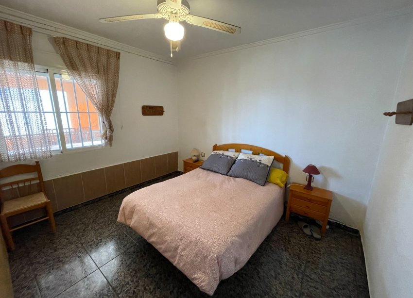 Resale - Villa / House - Guardamar del Segura - Valencian Community
