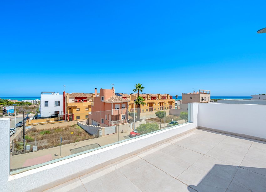 Resale - Villa / House - Guardamar del Segura