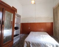 Resale - Villa / House - Heredades