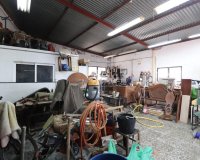 Resale - Villa / House - Heredades