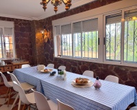 Resale - Villa / House - Jacarilla