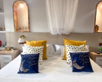 Resale - Villa / House - Jacarilla