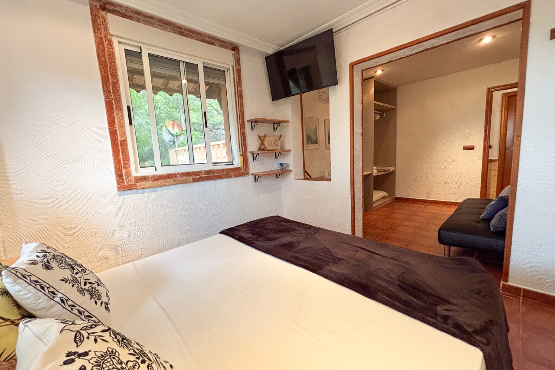 Resale - Villa / House - Jacarilla