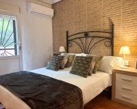 Resale - Villa / House - Jacarilla