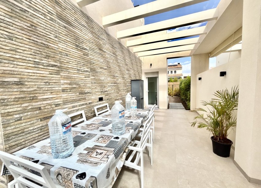 Resale - Villa / House - La Finca Golf - La Finca Golf Resort