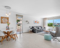 Resale - Villa / House - La Marina