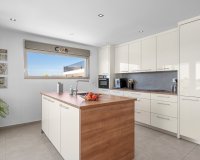 Resale - Villa / House - La Marina